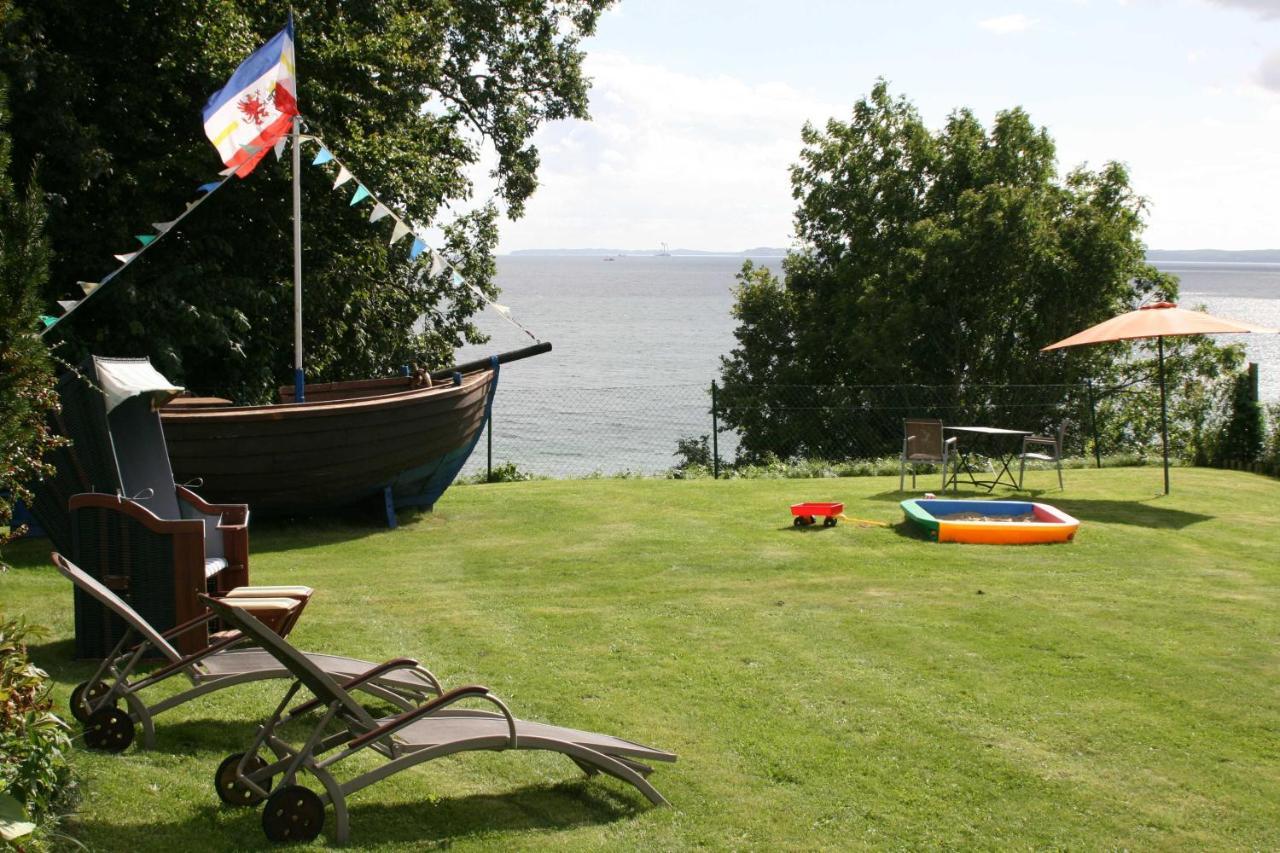 Villa Feodora - Das Haus Mit Dem Einzigartigen Seeblick Sassnitz Eksteriør billede